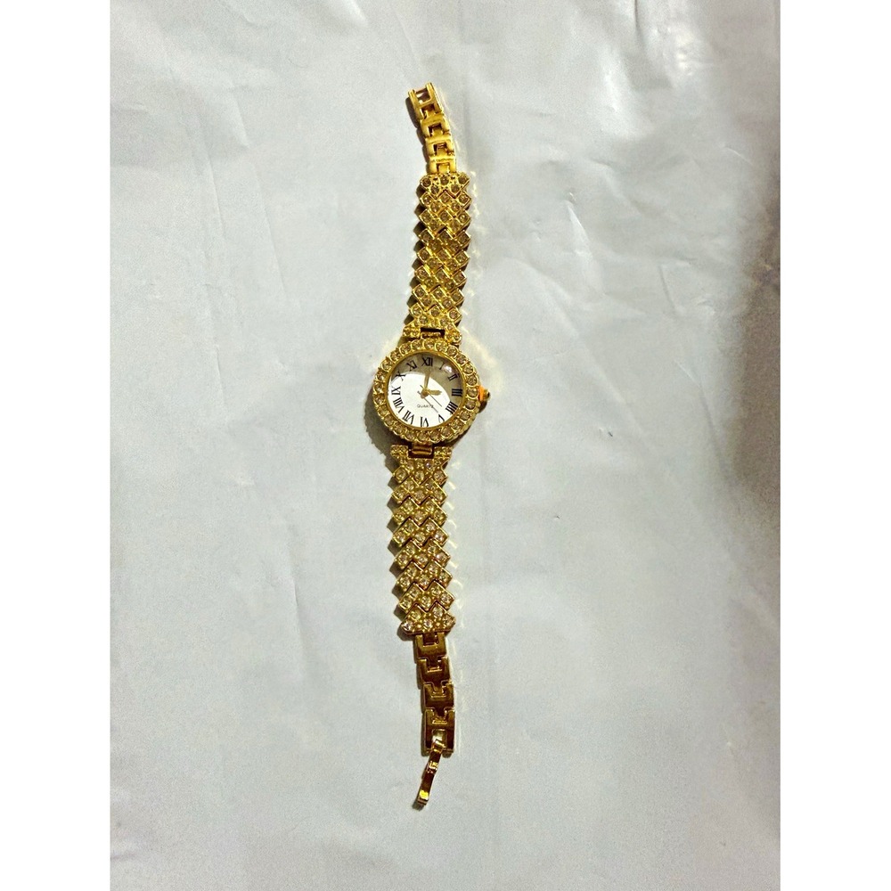 Quartz Women's Quartz Gold Tone Bracelet Watch White Roman Dial Dress Gem-Set